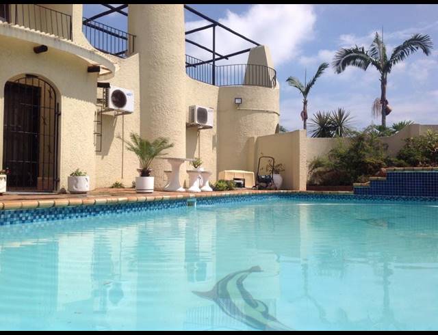 5 BEDROOM HOUSE FOR SALE IN CHASE VALLEY